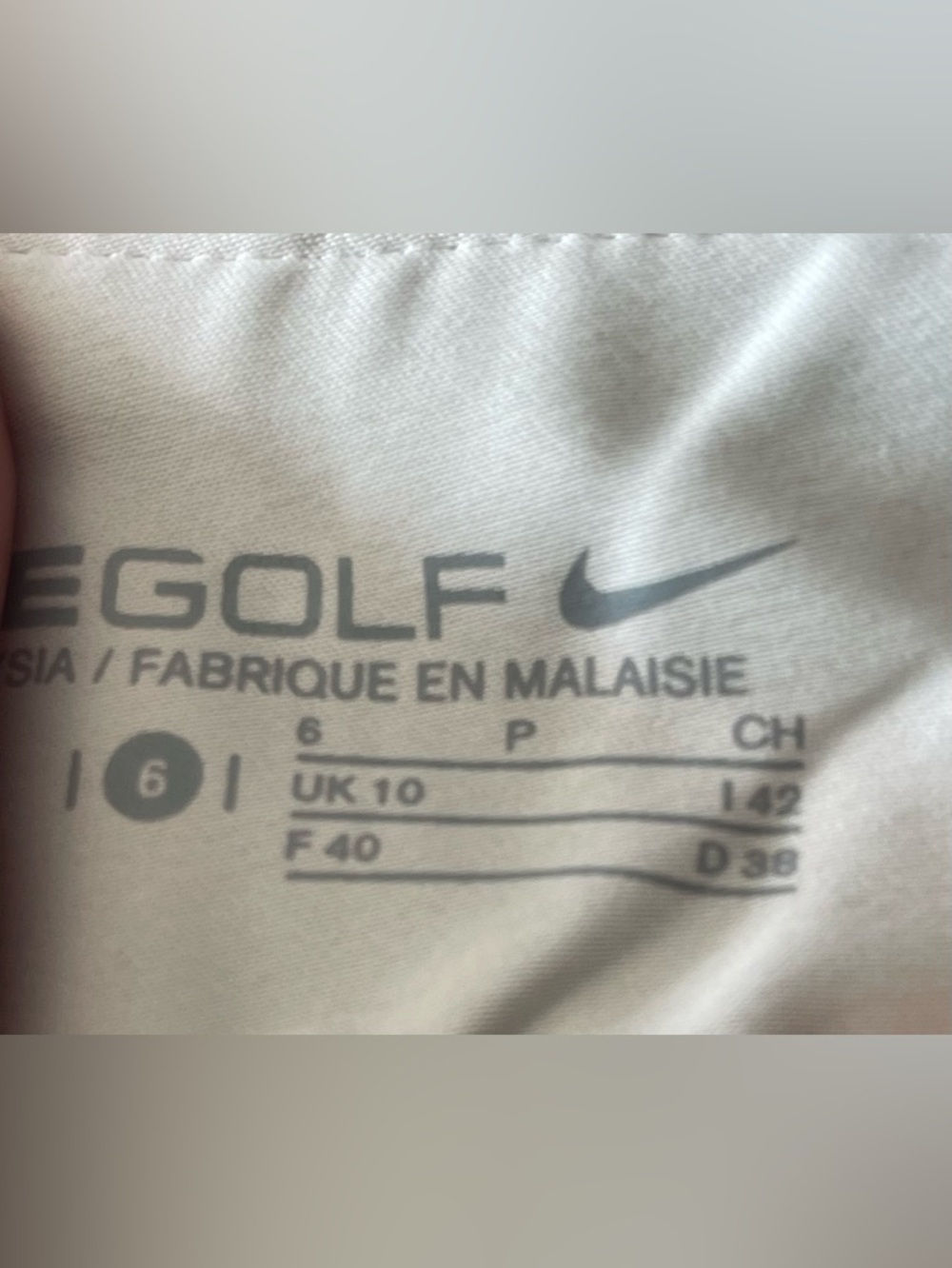 Nike Golf Dri-FIT Bermuda Shorts Women’s Khaki Size 6 - Picture 14 of 14